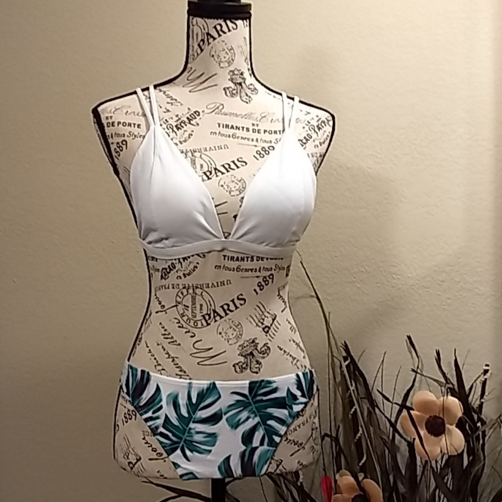 🔥CLEARANCE🔥1-XL LEFT🌴2 Piece Tropical Bikini🌴 - Picture 4 of 6